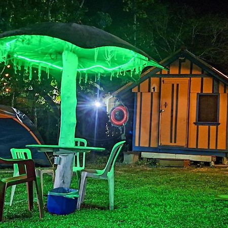 Pousada E Camping Do Clodo Илья-ду-Мел Экстерьер фото